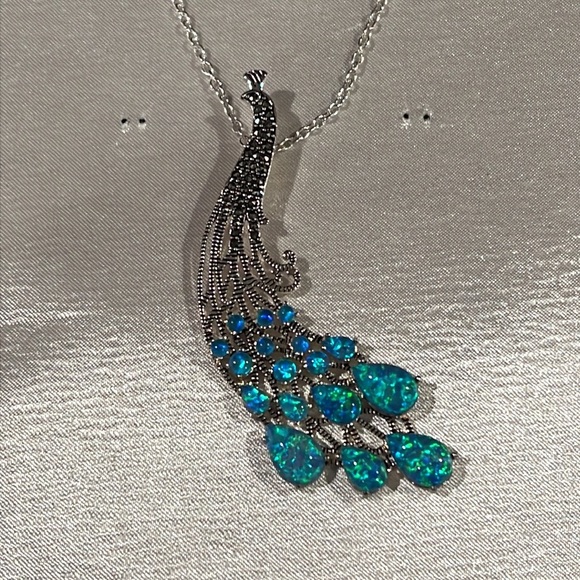 NWT Marcasite & Opal Peacock Necklace - Picture 6 of 7
